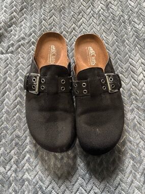 Cliffs by WHITE MOUNTAIN Black Suede Buckle Slip-On Clogs